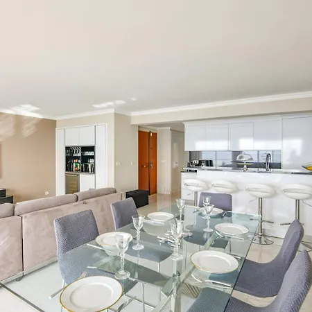 Belle Vue Et Proche De Monaco Apartment *