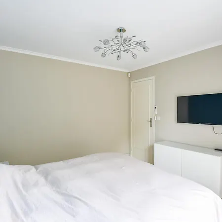 Belle Vue Et Proche De Monaco *