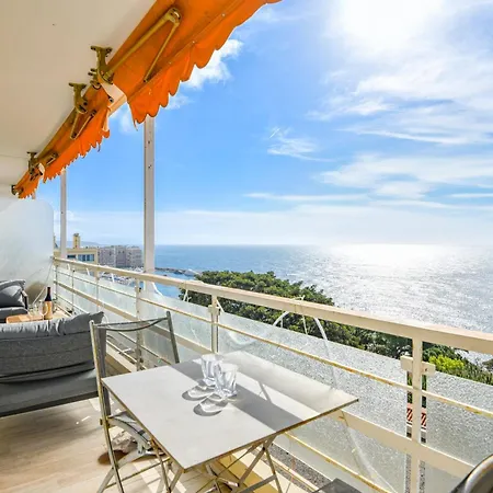 Apartment Belle Vue Et Proche De Monaco