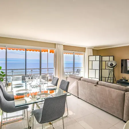 Belle Vue Et Proche De Monaco *